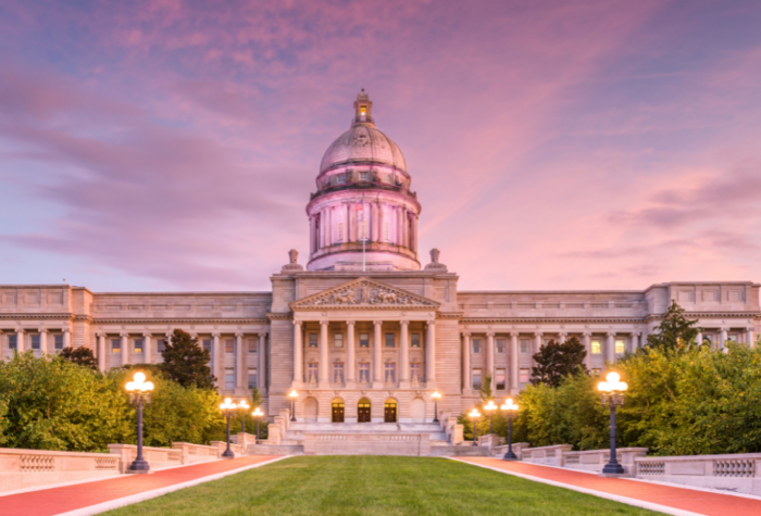 ky state capitol at dusk